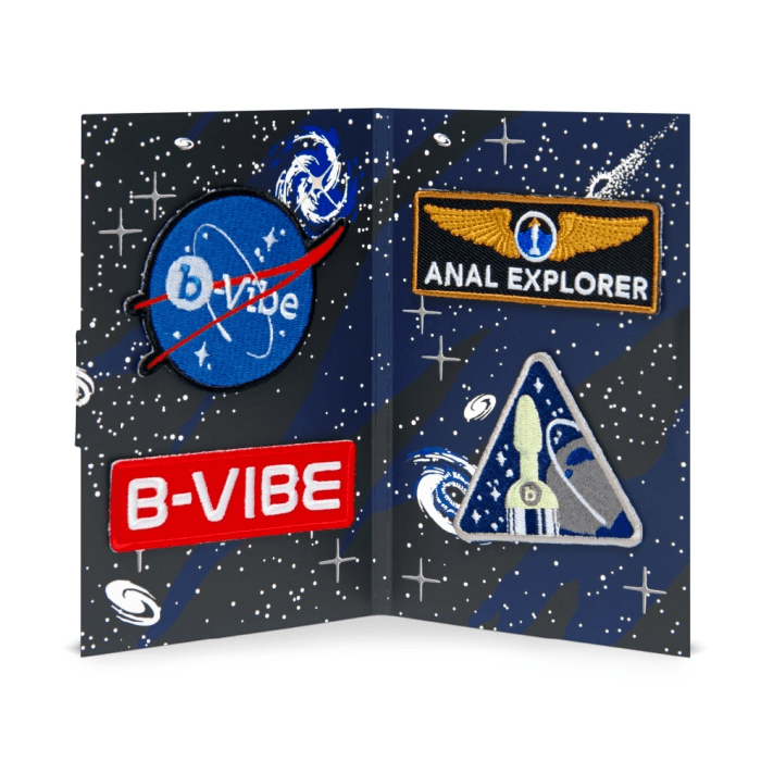 b-Vibe Anal Toys ASSTRONAUT GLOW-IN-THE-DARK BUTT PLAY SET