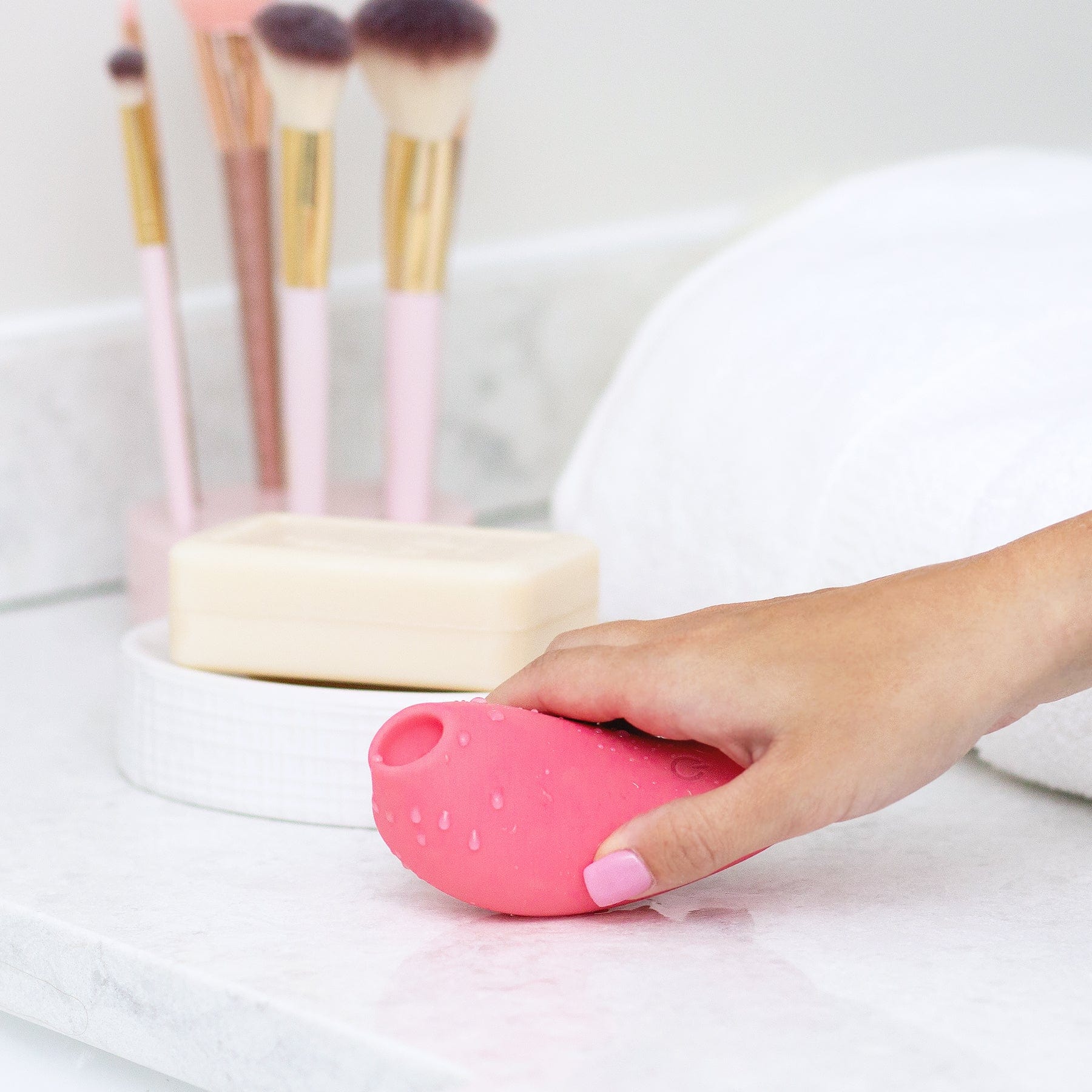 plusOne Vibrators Air Pulsing Arouser